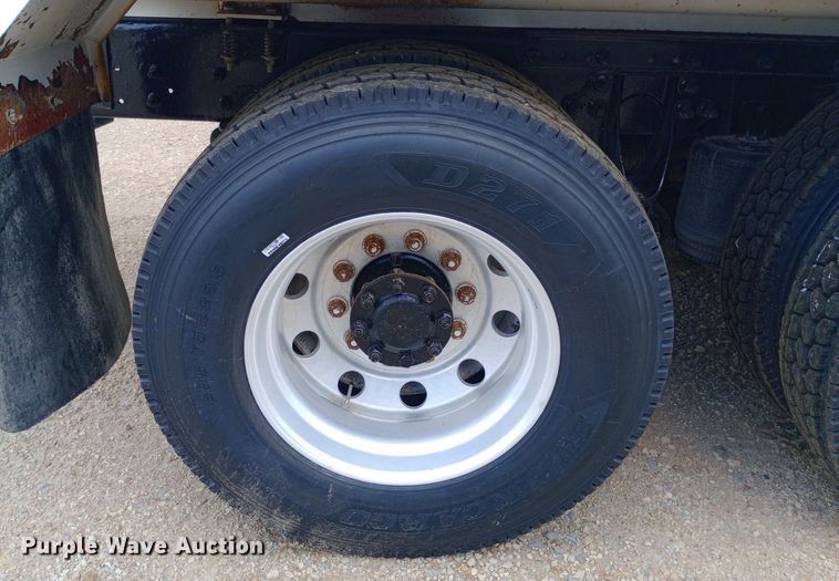 image for item NY9315 2007 International  8600 water truck