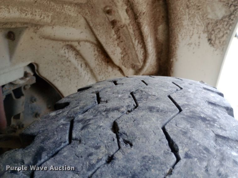 image for item NY9316 2005 Freightliner Business Class M2 water truck