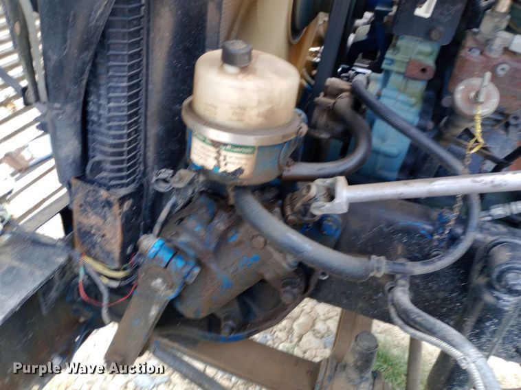 image for item NY9336 2007 Freightliner  FLD132 Classic XL semi truck