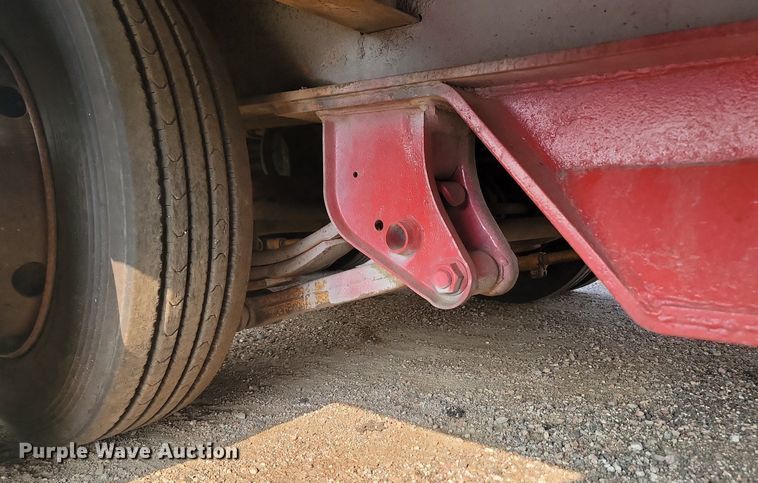 image for item OD9649 1998 Trail Boss drop deck equipment trailer