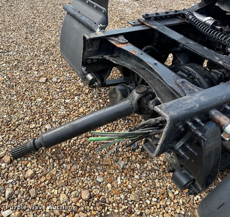 image for item OF9788 2015 Freightliner  semi truck rear end