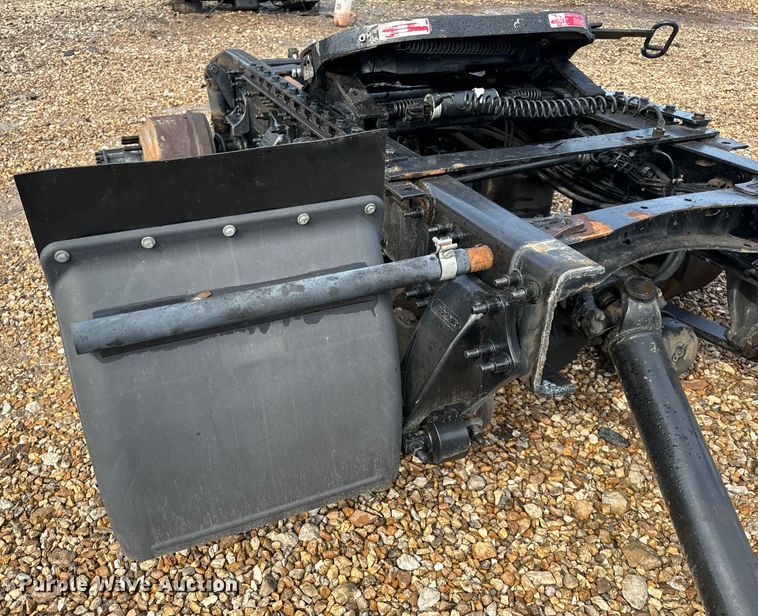 image for item OF9788 2015 Freightliner  semi truck rear end
