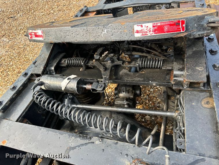 image for item OF9788 2015 Freightliner  semi truck rear end