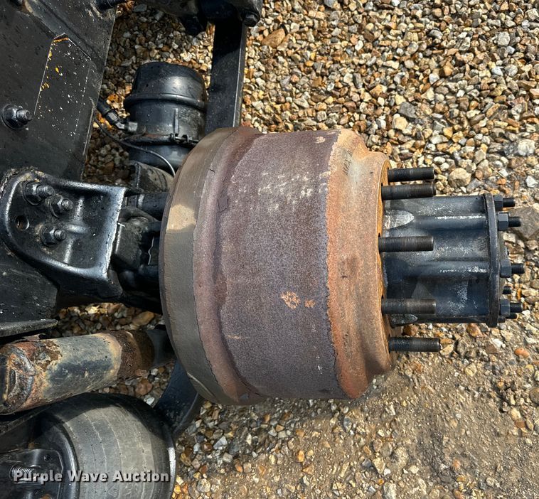 image for item OF9788 2015 Freightliner  semi truck rear end