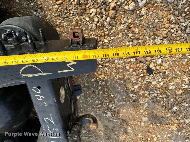 image for item OF9788 2015 Freightliner  semi truck rear end