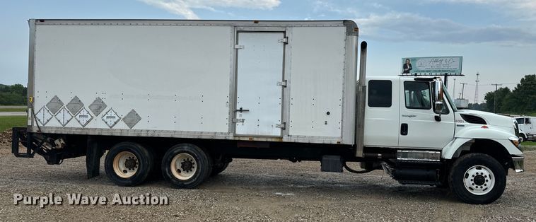 image for item OF9790 2009 International  WorkStar 7500 box truck
