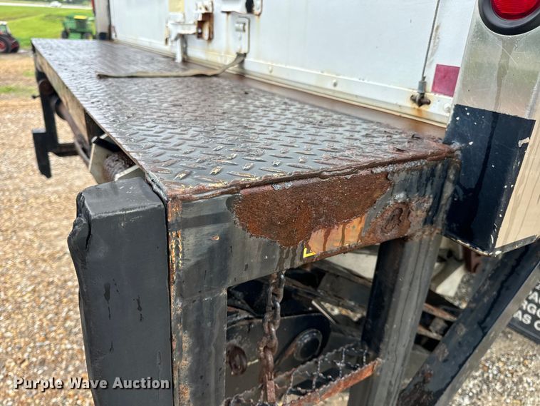 image for item OF9790 2009 International  WorkStar 7500 box truck