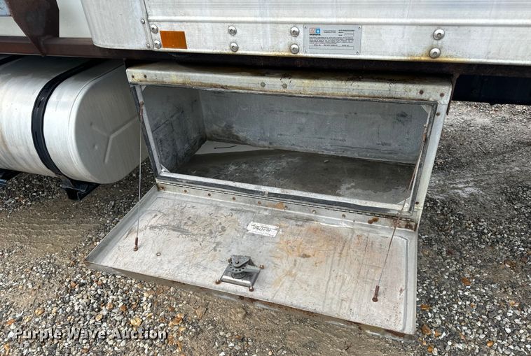 image for item OF9790 2009 International  WorkStar 7500 box truck