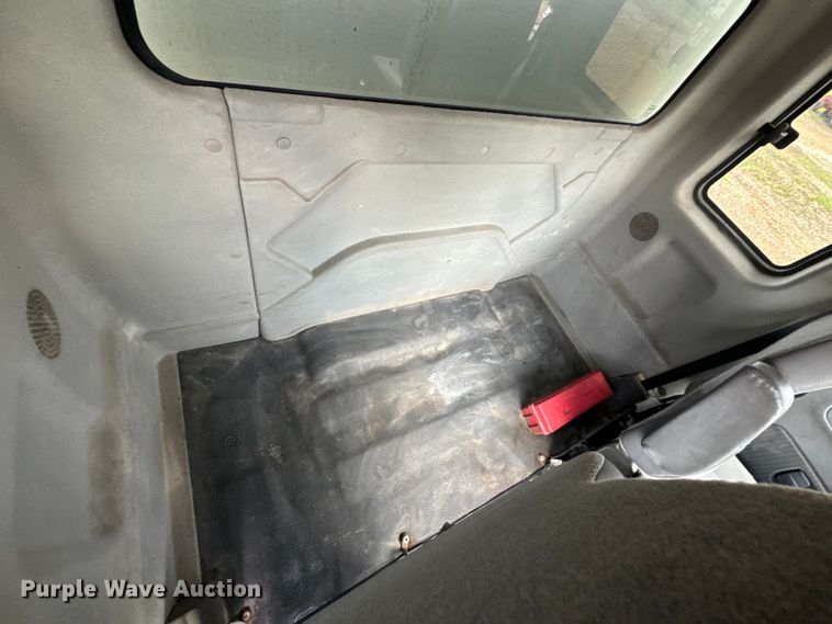 image for item OF9790 2009 International  WorkStar 7500 box truck