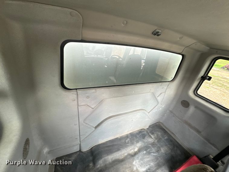 image for item OF9790 2009 International  WorkStar 7500 box truck