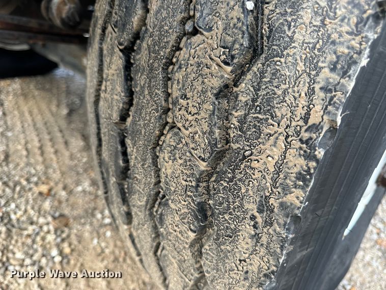 image for item OF9790 2009 International  WorkStar 7500 box truck