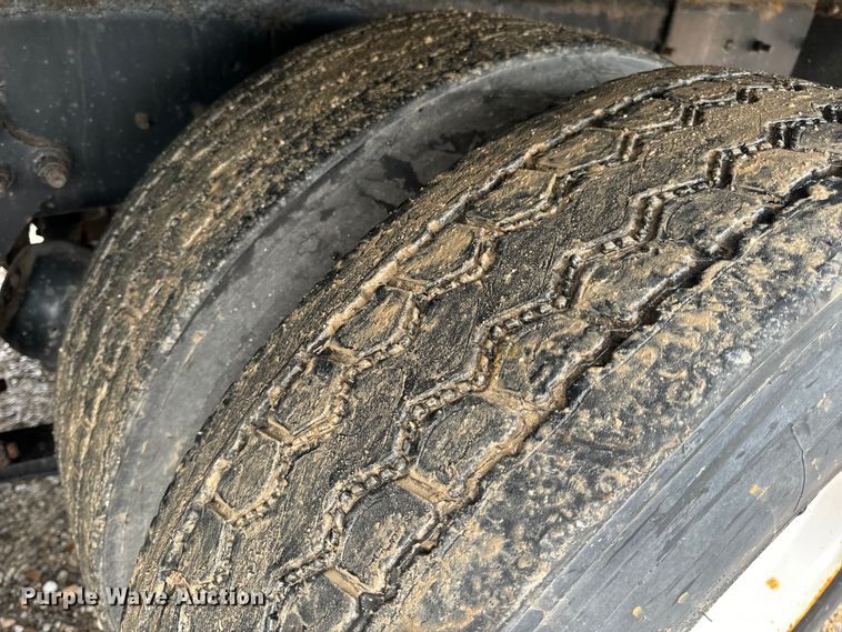 image for item OF9790 2009 International  WorkStar 7500 box truck