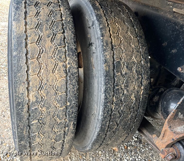 image for item OF9790 2009 International  WorkStar 7500 box truck