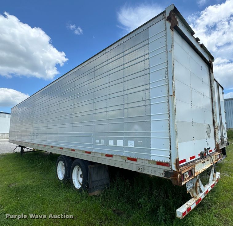 image for item OF9866 2000 Trailmobile dry van trailer