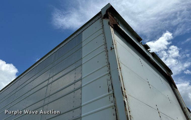 image for item OF9866 2000 Trailmobile dry van trailer