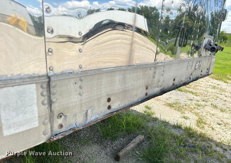 image for item OF9866 2000 Trailmobile dry van trailer