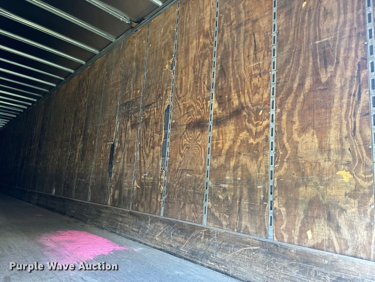 image for item OF9866 2000 Trailmobile dry van trailer