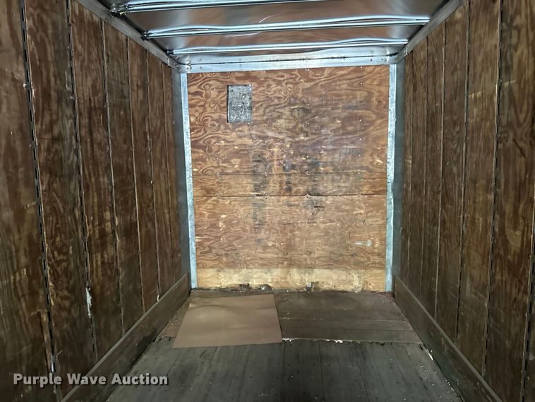 image for item OF9866 2000 Trailmobile dry van trailer