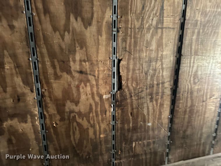 image for item OF9866 2000 Trailmobile dry van trailer