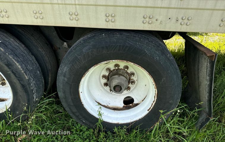 image for item OF9866 2000 Trailmobile dry van trailer