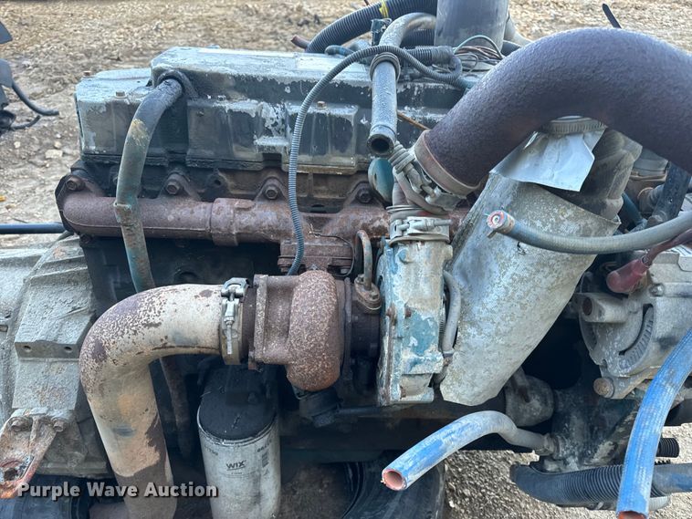 image for item OF9872 International  DT466 engine