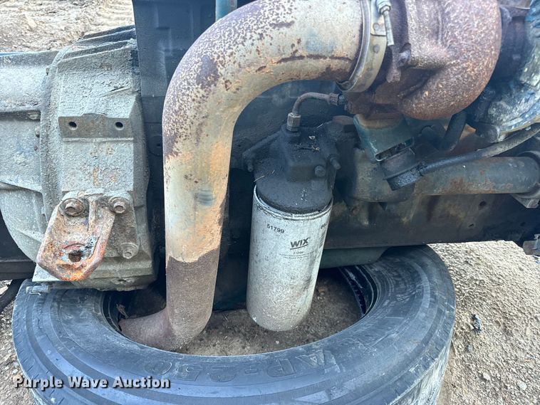 image for item OF9872 International  DT466 engine