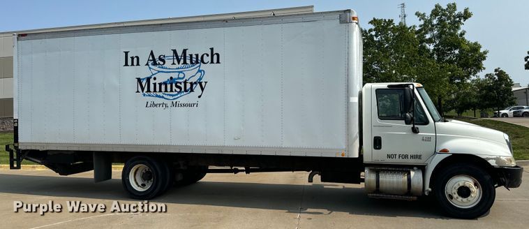 image for item OF9881 2007 International  4300 box truck