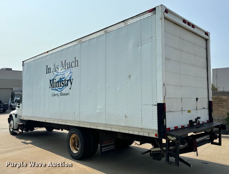 image for item OF9881 2007 International  4300 box truck