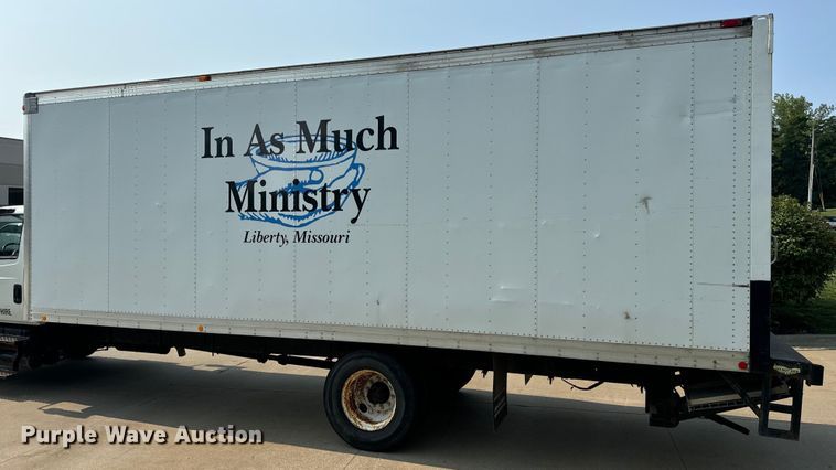 image for item OF9881 2007 International  4300 box truck