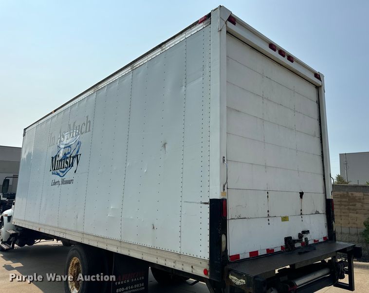 image for item OF9881 2007 International  4300 box truck