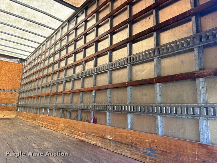 image for item OF9881 2007 International  4300 box truck