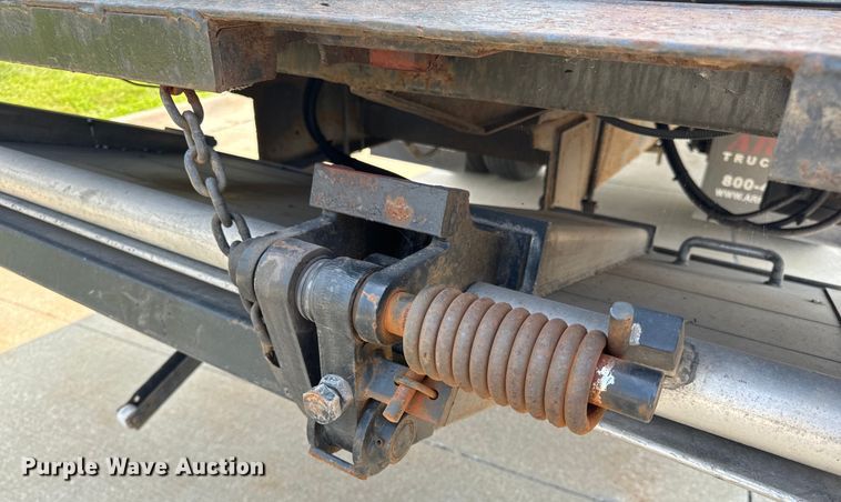 image for item OF9881 2007 International  4300 box truck