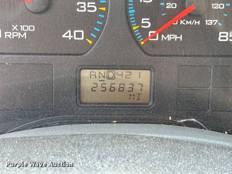 image for item OF9881 2007 International  4300 box truck