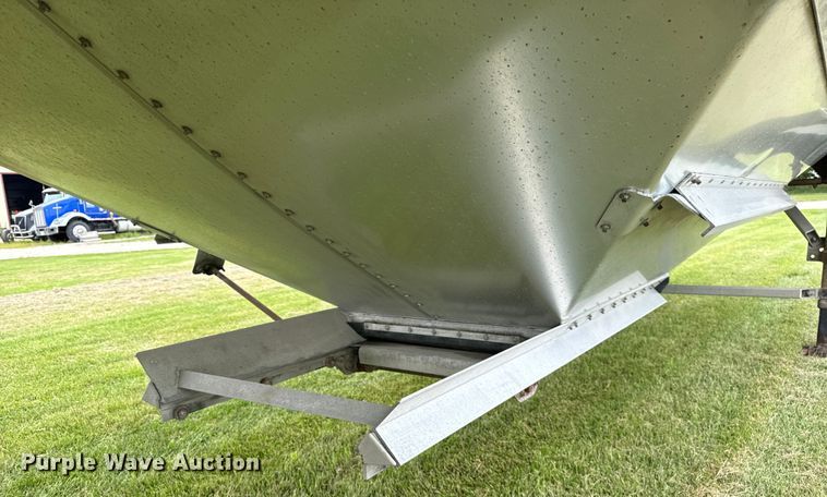 image for item OG9584 2014 Timpte  grain trailer