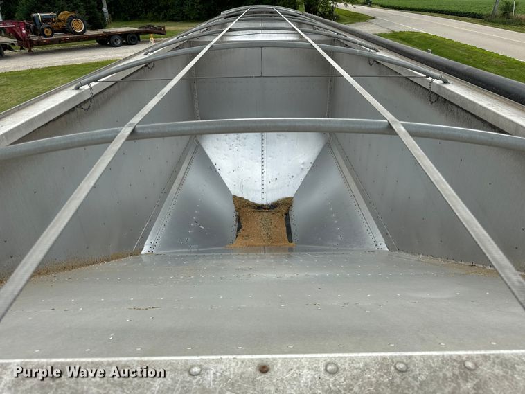 image for item OG9584 2014 Timpte  grain trailer