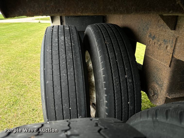 image for item OG9584 2014 Timpte  grain trailer