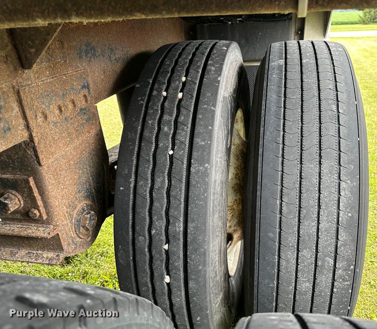 image for item OG9584 2014 Timpte  grain trailer