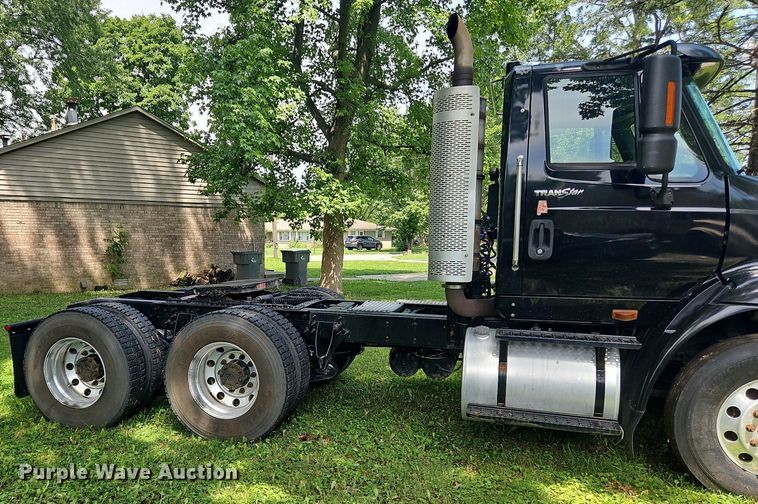 image for item OJ9744 2010 International  8600 SBA 6x4 semi truck