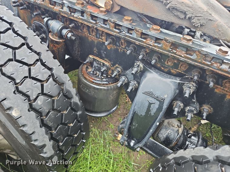 image for item OK9967 2019 Freightliner  Cascadia  semi truck