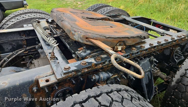 image for item OK9967 2019 Freightliner  Cascadia  semi truck