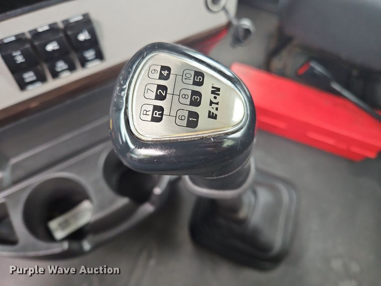 image for item OK9967 2019 Freightliner  Cascadia  semi truck