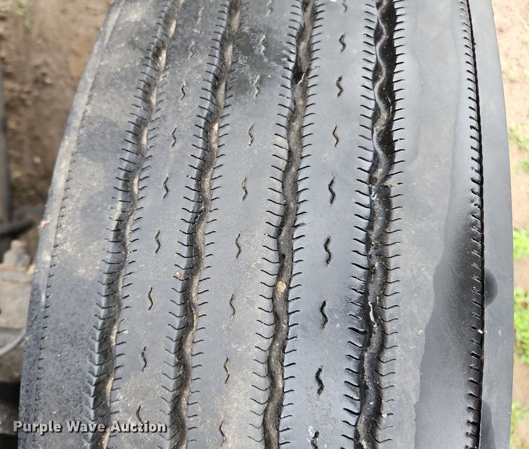 image for item OK9967 2019 Freightliner  Cascadia  semi truck