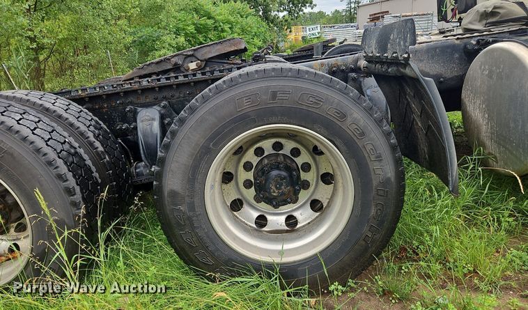 image for item OK9967 2019 Freightliner  Cascadia  semi truck