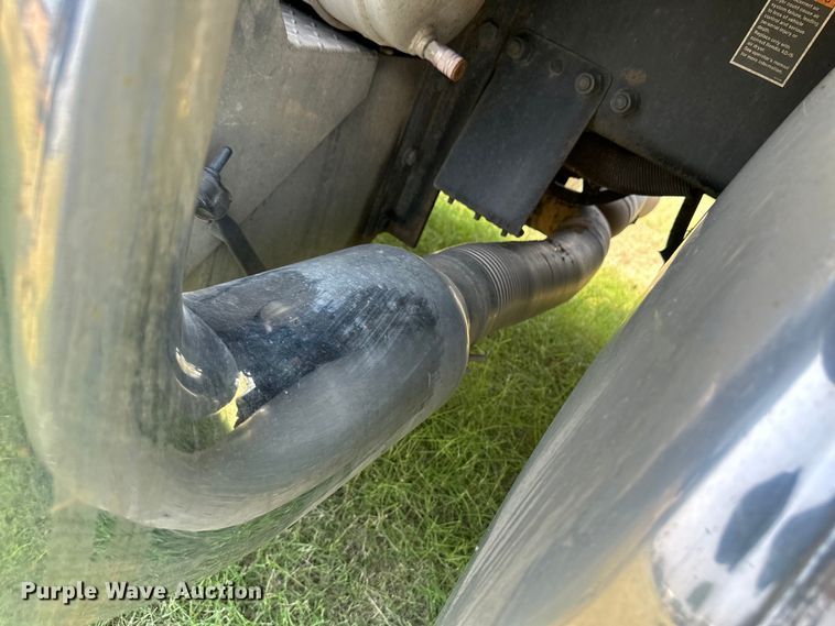 image for item OL9723 2008 Peterbilt 389 semi truck