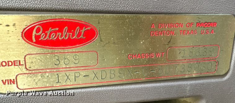 image for item OL9723 2008 Peterbilt 389 semi truck