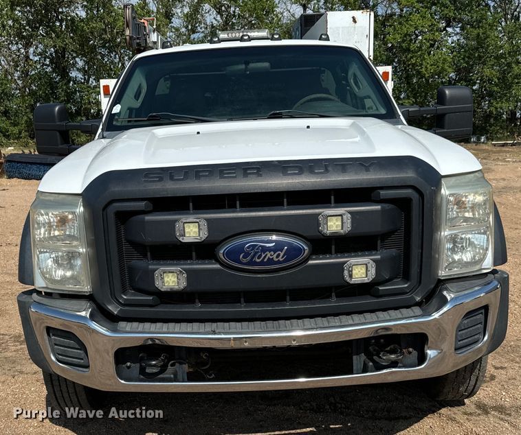 image for item DJ6245 2011 Ford F550 utility / service truck