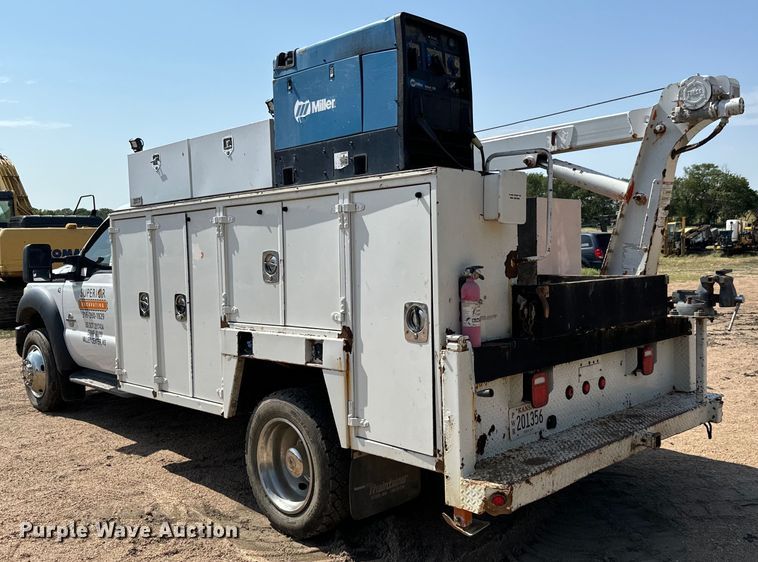 image for item DJ6245 2011 Ford F550 utility / service truck