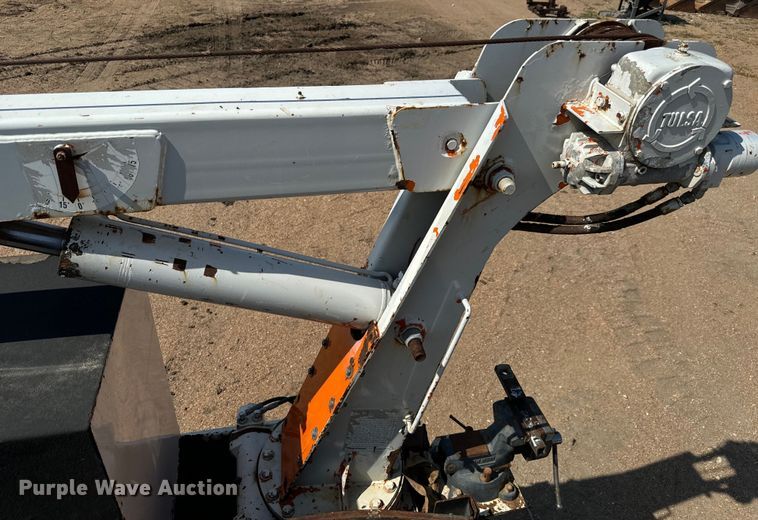 image for item DJ6245 2011 Ford F550 utility / service truck