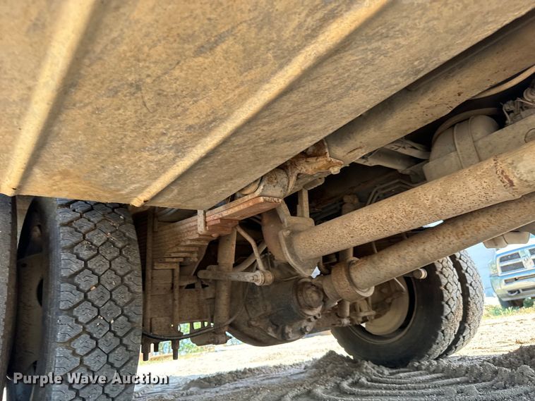 image for item DJ6245 2011 Ford F550 utility / service truck