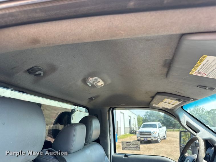 image for item DJ6245 2011 Ford F550 utility / service truck